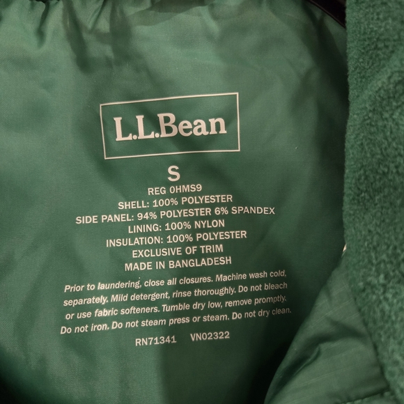 L.L. Bean Women's Green Quilted Vest Size Small. - Picture 2 of 10